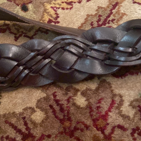 Banana Republic leather belt - Picture 4 of 7